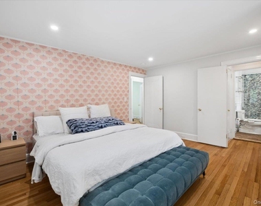 1187 Post Road - Photo Thumbnail 13
