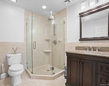 283 Harrison Avenue - Photo Thumbnail 16