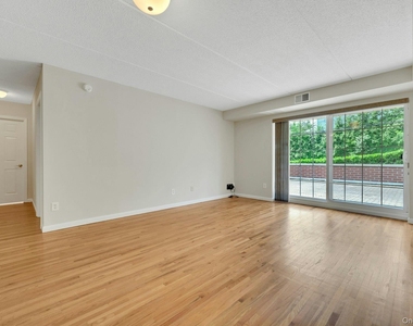 70 Lime Kiln Road - Photo Thumbnail 7