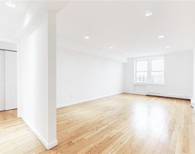 84-70 129 Street - Photo Thumbnail 6