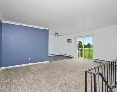 2 Fortune Road W - Photo Thumbnail 15
