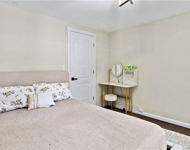 26 Woodfield Terrace - Photo Thumbnail 16