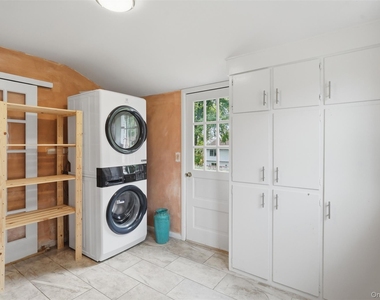 7 Lookout Avenue - Photo Thumbnail 14