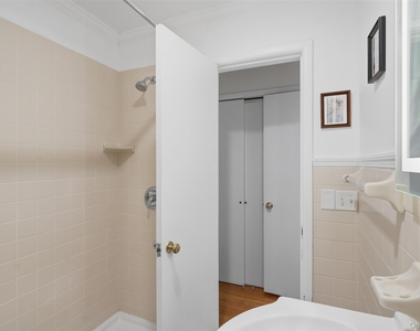 7 Lookout Avenue - Photo Thumbnail 20