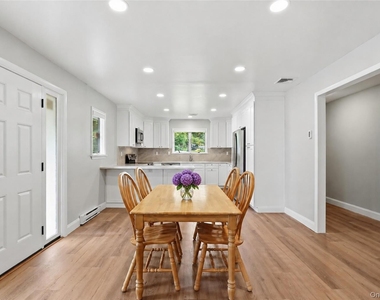 35 S Quincy Court S - Photo Thumbnail 12