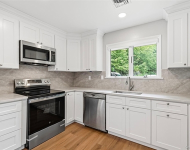 35 S Quincy Court S - Photo Thumbnail 1