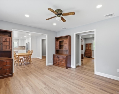 35 S Quincy Court S - Photo Thumbnail 6
