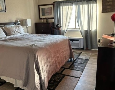 32 Allen Place - Photo Thumbnail 6