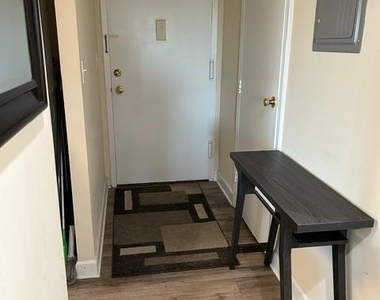 32 Allen Place - Photo Thumbnail 8