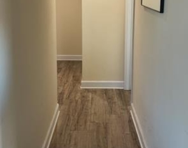 32 Allen Place - Photo Thumbnail 7