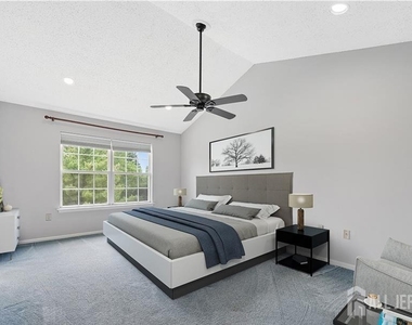32 Cabot Way - Photo Thumbnail 12