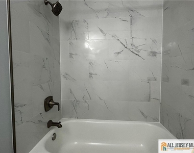 13 Sweetgum Lane - Photo Thumbnail 3