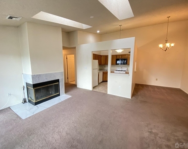31 Dartmouth Way - Photo Thumbnail 1