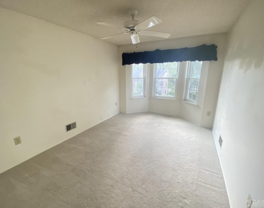 31 Dartmouth Way - Photo Thumbnail 6