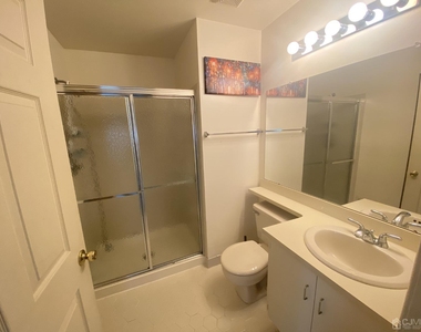 31 Dartmouth Way - Photo Thumbnail 5