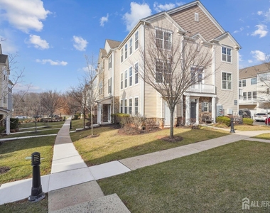 1501 Gabriel Lane - Photo Thumbnail 1