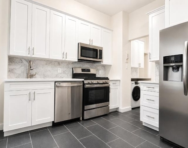 168 W 86th Street - Photo Thumbnail 2
