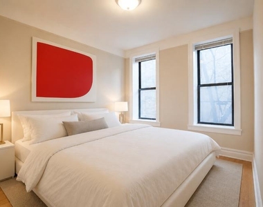 521 W 122nd Street - Photo Thumbnail 4