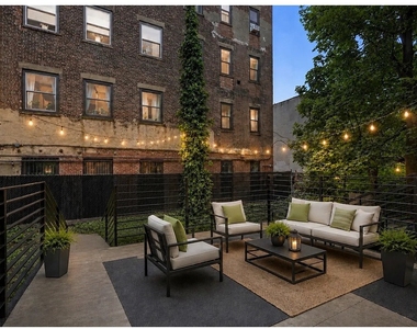 356 Lafayette Avenue - Photo Thumbnail 7