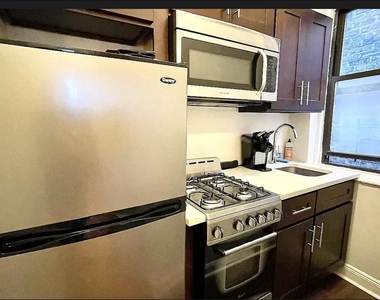 796 9th Avenue - Photo Thumbnail 10