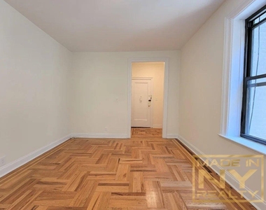 30-64 34th Street - Photo Thumbnail 4