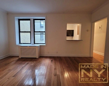 25-74 33rd Street - Photo Thumbnail 5