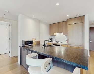543 W 122nd Street - Photo Thumbnail 5