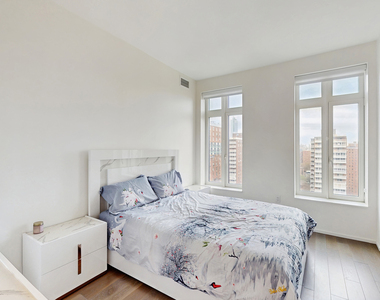 543 W 122nd Street - Photo Thumbnail 6
