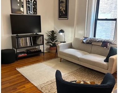 352 Lafayette Avenue - Photo Thumbnail 3