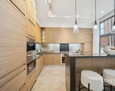 55 Warren Street - Photo Thumbnail 8