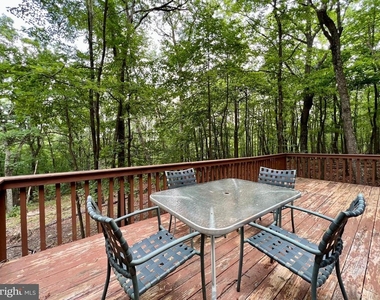 148 S Fieldstone Lane - Photo Thumbnail 17