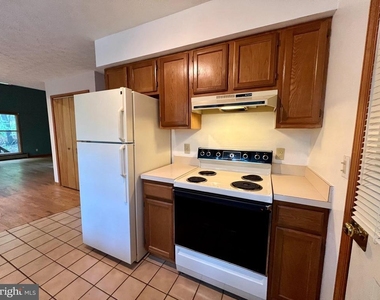 148 S Fieldstone Lane - Photo Thumbnail 13