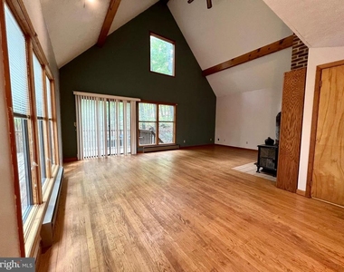 148 S Fieldstone Lane - Photo Thumbnail 9