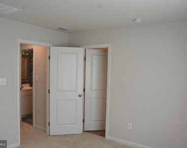 14 Tadpole Landing Road - Photo Thumbnail 8