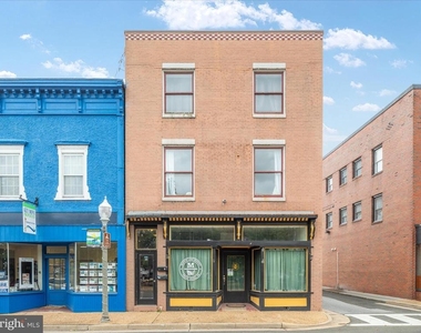 401 E Main Street - Photo Thumbnail 21
