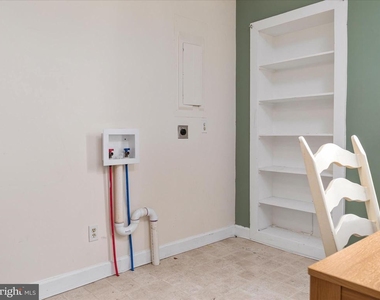 401 E Main Street - Photo Thumbnail 7