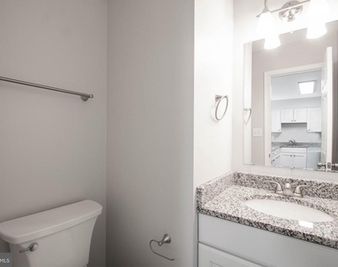 309 Bentley Court - Photo Thumbnail 9