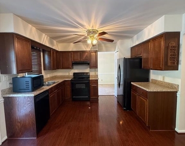 5805 Coolidge Court - Photo Thumbnail 9