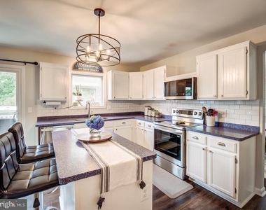 15744 Beau Ridge Drive - Photo Thumbnail 15