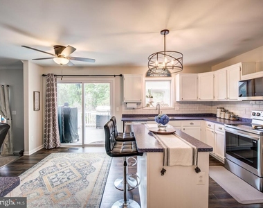 15744 Beau Ridge Drive - Photo Thumbnail 12