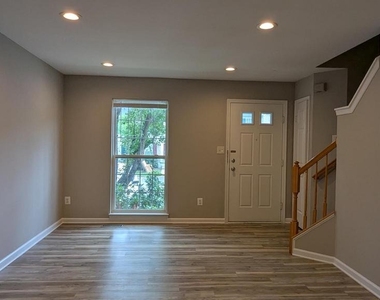 1875 Tiger Lily Circle - Photo Thumbnail 1