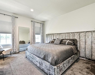 13821 Litespeed Way - Photo Thumbnail 25