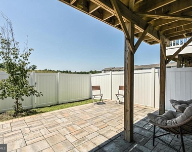 13821 Litespeed Way - Photo Thumbnail 44