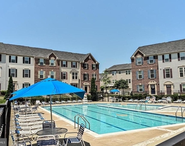 13821 Litespeed Way - Photo Thumbnail 51