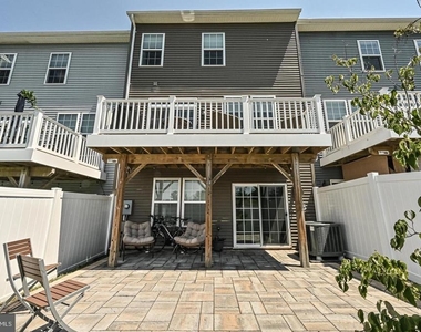 13821 Litespeed Way - Photo Thumbnail 43
