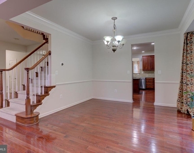 43185 Tandridge Way - Photo Thumbnail 11