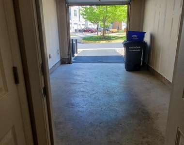 22345 Concord Station Terrace - Photo Thumbnail 3