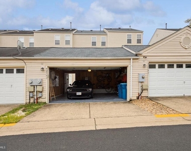 42753 Stadler Lane - Photo Thumbnail 13