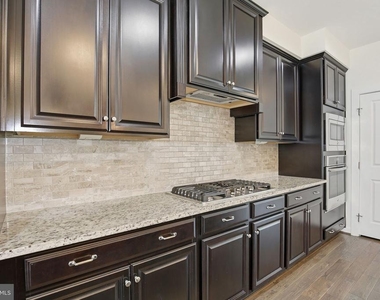 22527 Foundation Drive - Photo Thumbnail 14