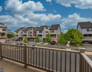 22527 Foundation Drive - Photo Thumbnail 38